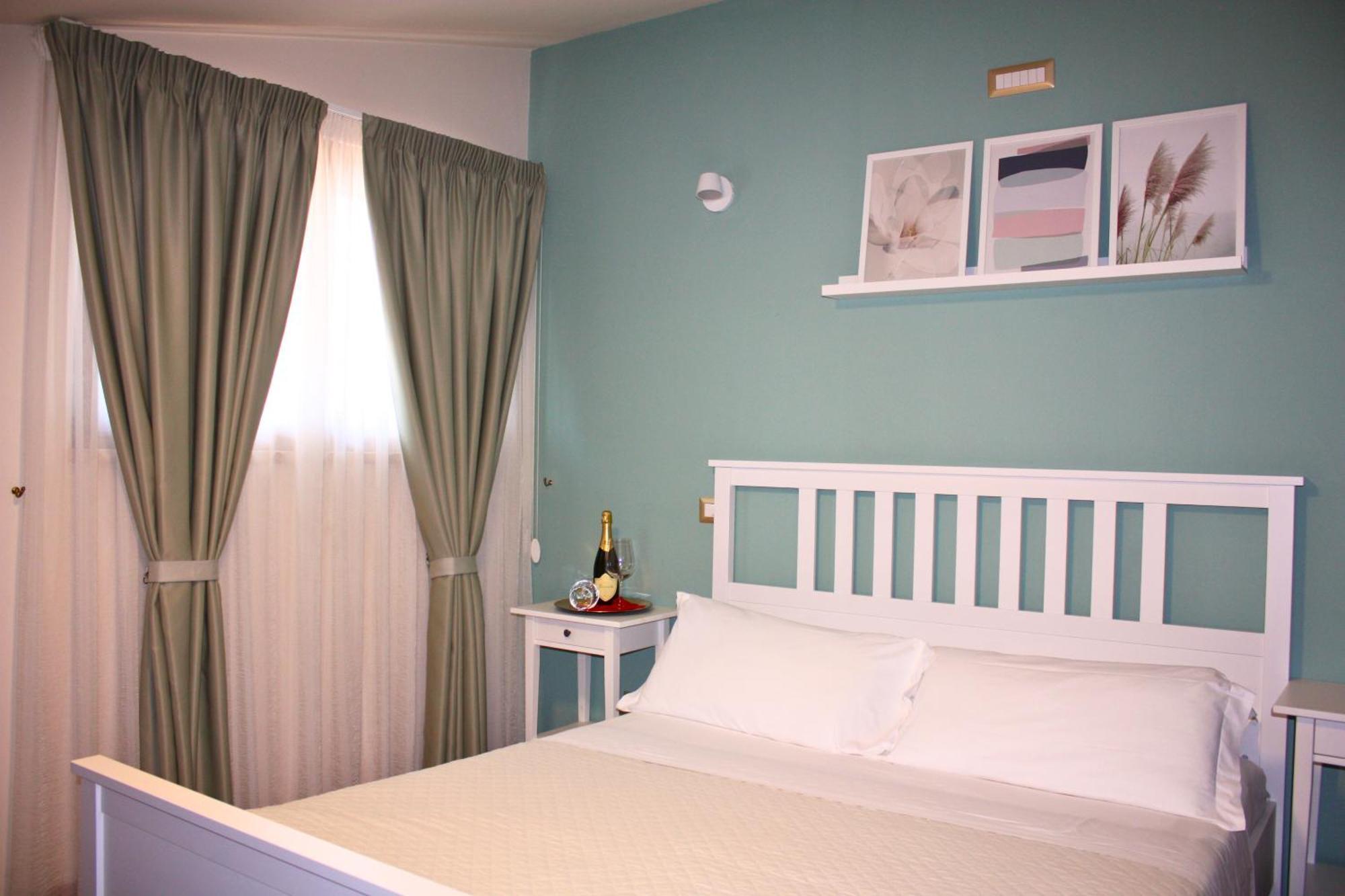 Sigis Hotel فيوميتشينو المظهر الخارجي الصورة